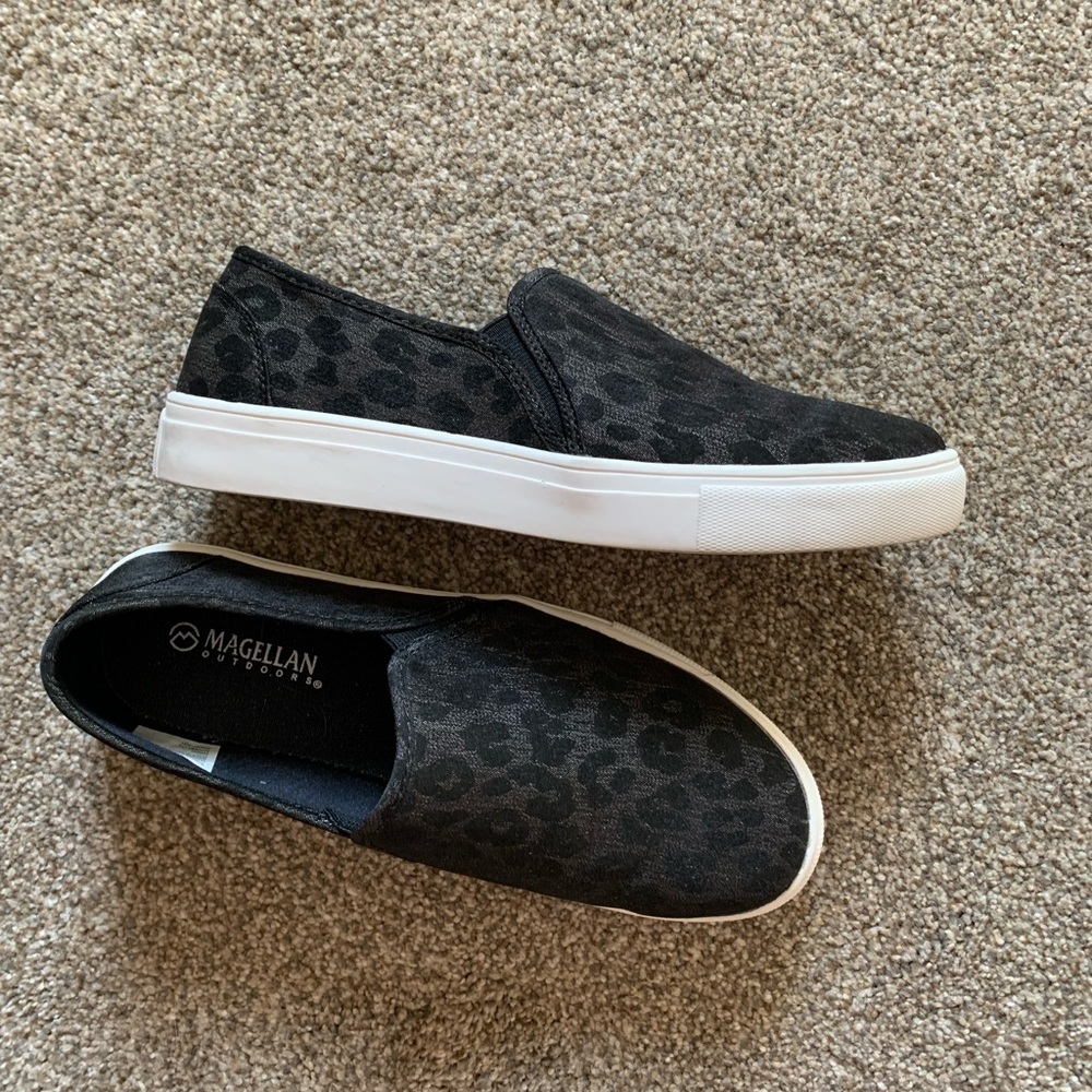 Black Leopard Print Shoes